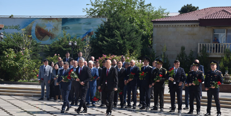 İmişlidə Ümummilli Lider Heydər Əliyevin anadan olmasının 103-cü ildönümü böyük ehtiramla yad edilib