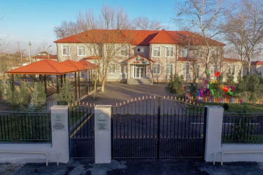 Yenidən qurulan və əsaslı təmir edilən təhsil və sosial obyektlər